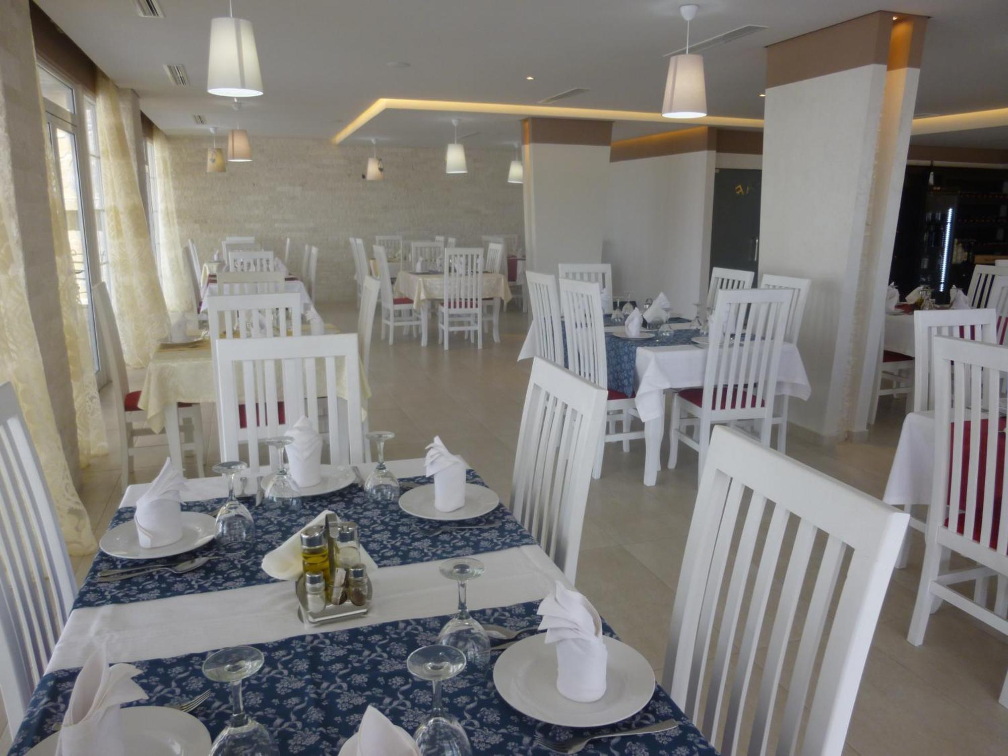 Villamaria Hotel Zvernec Екстер'єр фото